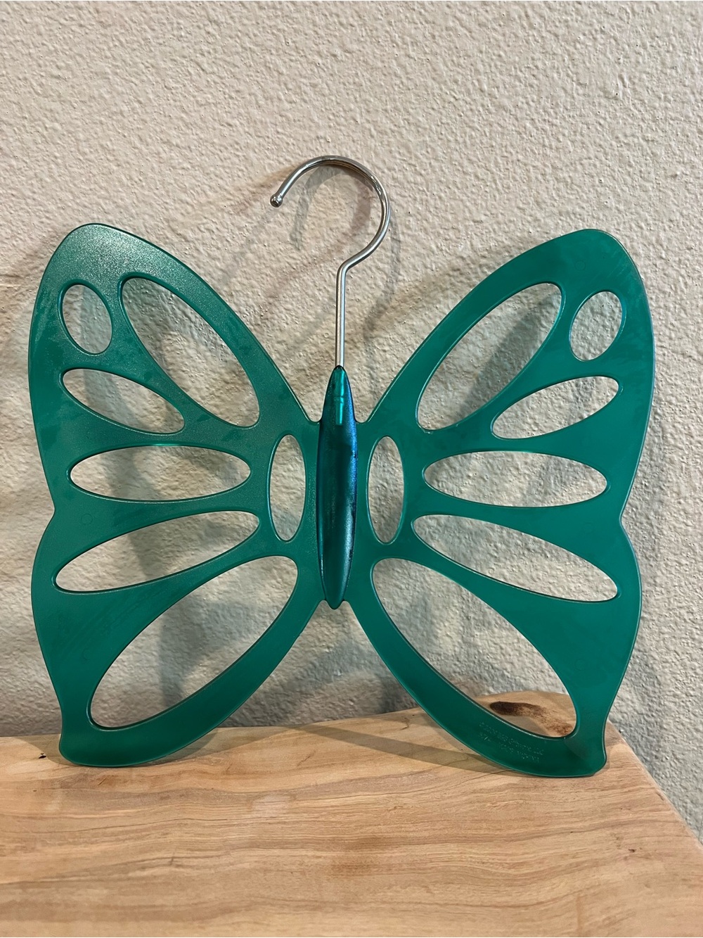 butterfly-shaped scarf hanger and organizer